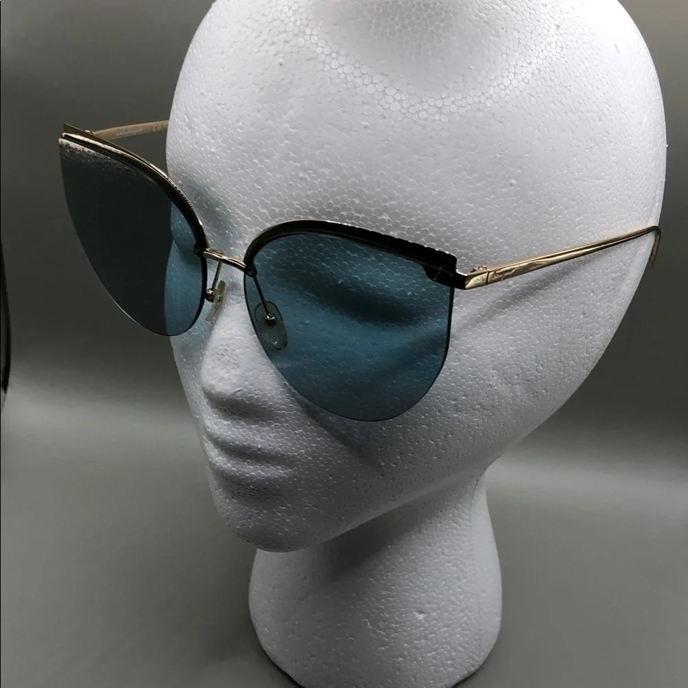Sunglasses Salvatore Ferragamo SF 195 S 715 Shiny Gold / Azure Oversized Cat Eye